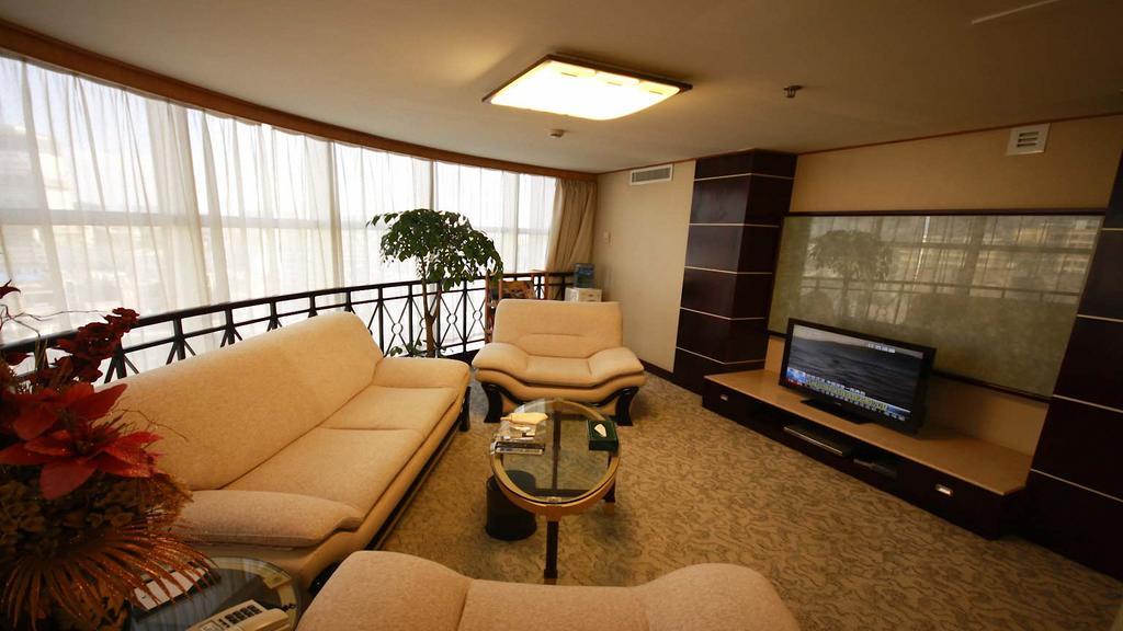 Kunming Zhongyu Hotel ภายนอก รูปภาพ