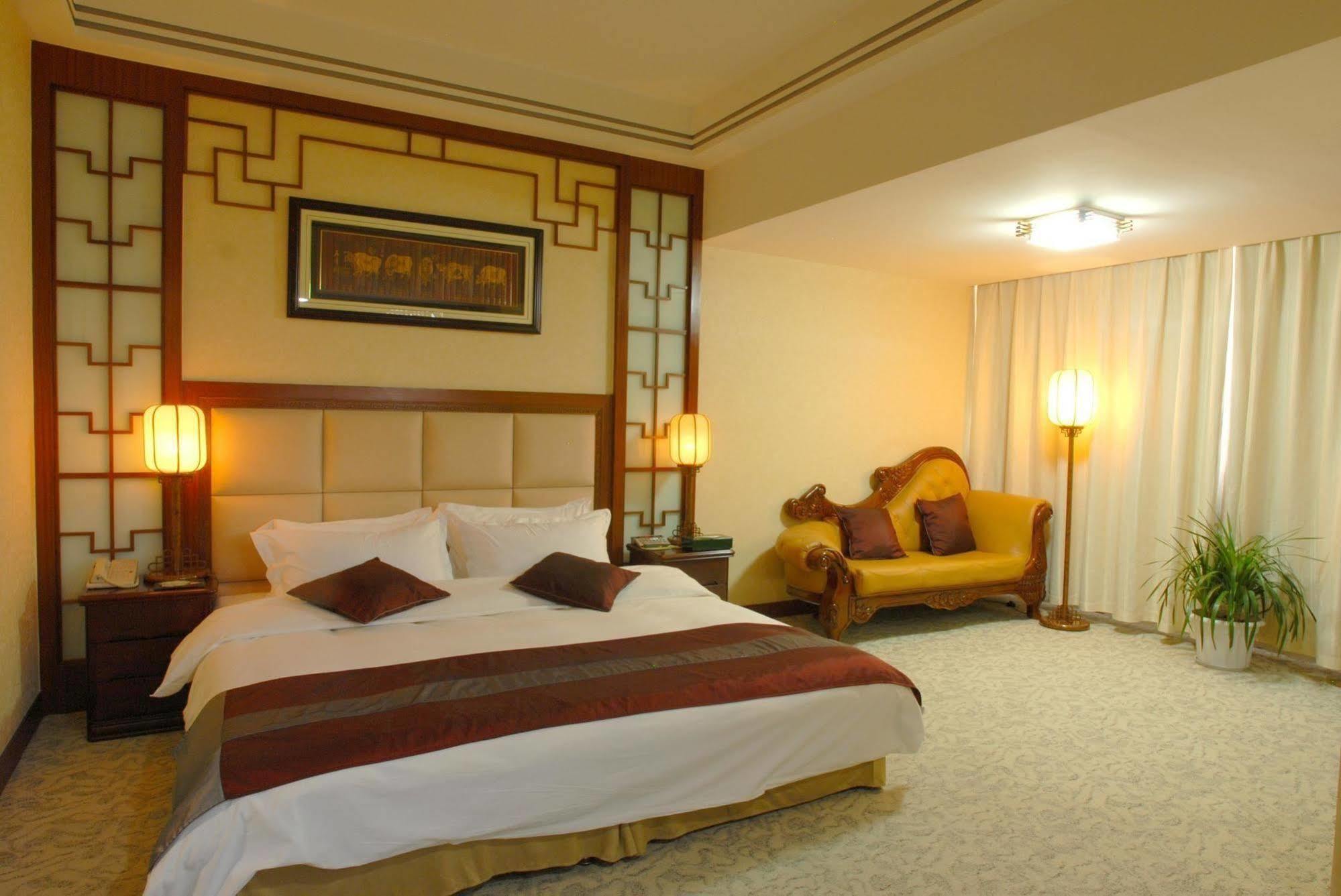 Kunming Zhongyu Hotel ภายนอก รูปภาพ